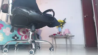 Rousee_dawso cam girl (08/24/2026)