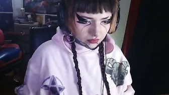 linddamortt cam sex porn 25-Aug-2026