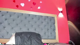 yayahilton recorded nude video 1102026
