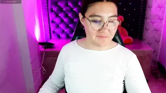 Diamondfox_m young nude cam video