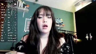 _moon_cake_ porn cam 27 August 2026