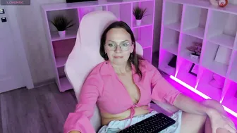 bella_sw0n cam porn video 08/27/2026