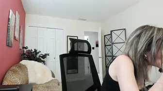 Goddesstkelly domination hot amateur video