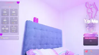 Dalaymoore_ on live cam (08/27/2026)
