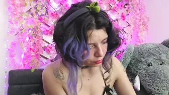 Aria_silk nude video chat 08/28/2026