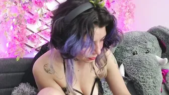 Aria_silk nude video chat 08/28/2026