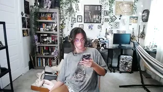 monstrumologist video cam porn 08/28/2026