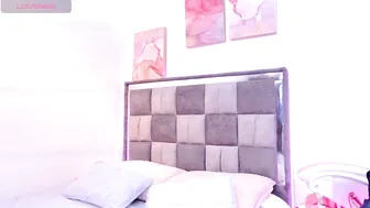 sophi_sky_ curvy show