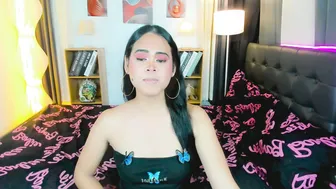 Jadewolf_ bigass cam show