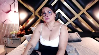 Samira_lennox cam girl (08/29/2026)