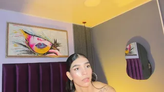 laura_aristizabal_19 bigboobs 08-29-2026