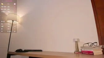 lynnsam_ free porn video posing on webcam