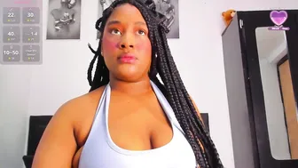 krixtybrown posing on webcam porn sex chat