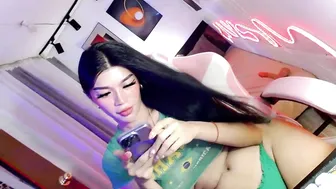 Sweetie_fox69 cum 31-Aug-26
