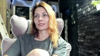 karoline121 recorded nude video 1108993