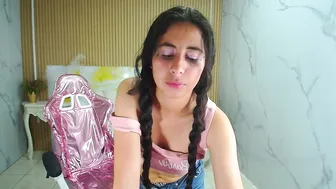 paris_1sub recorded nude video 111470