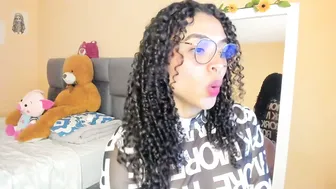 keniia_riizz recorded nude video 1111065