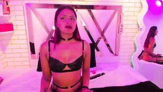 mia_petite18 09-03-2026