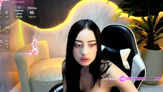 Skyhoney_tp petite on webcam