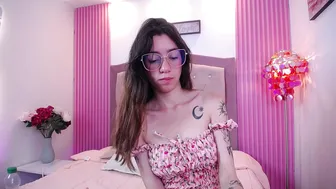 Marinette_lux video 03-Sep-26