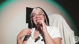 pao_ly recorded nude video 1111998