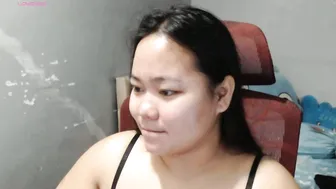 bubblebuttpinay bigass cam girl