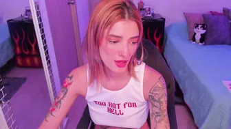 rot_wallace naked hot webcam video