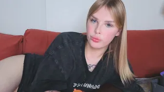krisi_myrr chat cam sex 04-Sep-26