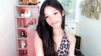 Sassynrich porn chat video 09/05/2026