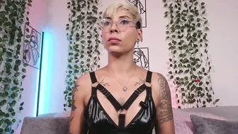 Miamorgann sex cam posing on cam