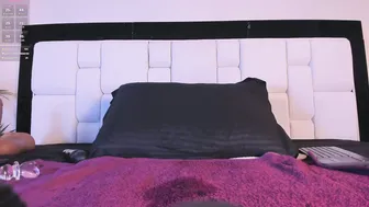 abby_black_star posing on webcam cam show