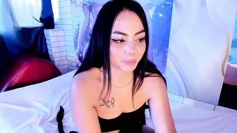 Maribelsexpri 07 September 2026 posing on webcam