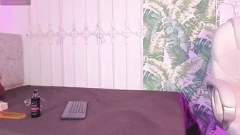 venus_belle 08-Sep-26 porn cam