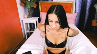 Alyssaanne camvideo nude on cam