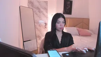 aliciabiden recorded nude video 1117685