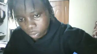 slim_petite_ebony smile cam video