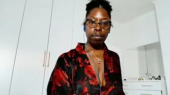 madamindigo recorded nude video 112555