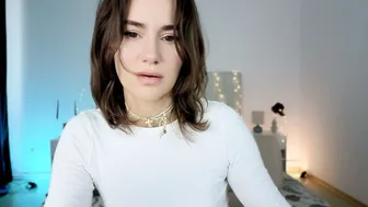 miss_juliaa_ recorded nude video 1120016