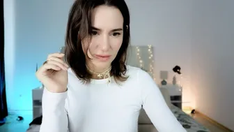 Miss_juliaa_ 11 September 2026 boobs