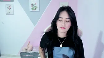Isaa_diamond posing on cam porn cam video