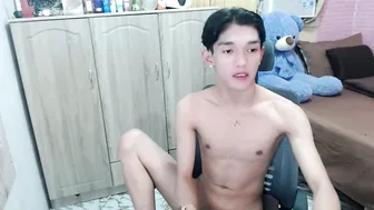 Urasian_john20 skinny chat cam sex