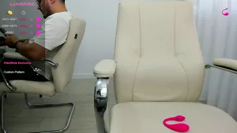 eveeevian office video cam porn
