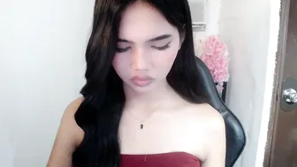Yourdreamfuckdoll on live cam - 14 September 2026
