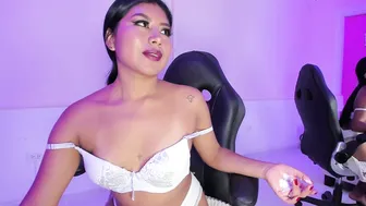 karolinaferrari sex porn cam 15-Sep-2026