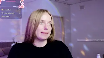 evameawww cam porn posing on webcam