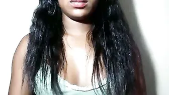 Lovelylarra shaved porn sex