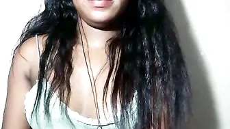 lovelylarra recorded nude video 1126099