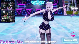 Miyuki_maiko gaming posing on cam