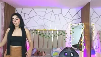 Casse_tay nude (09/17/2026)