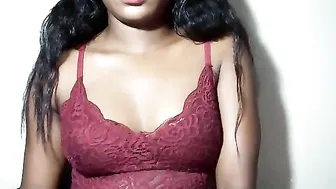 Lovelylarra chat girl porn 17 September 2026